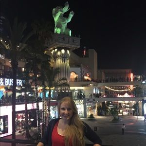 Meet your Posher, Allison